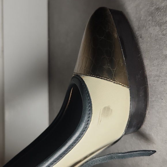 Lanvin Black, Gold, and Cream Heels - Picture 4 of 5